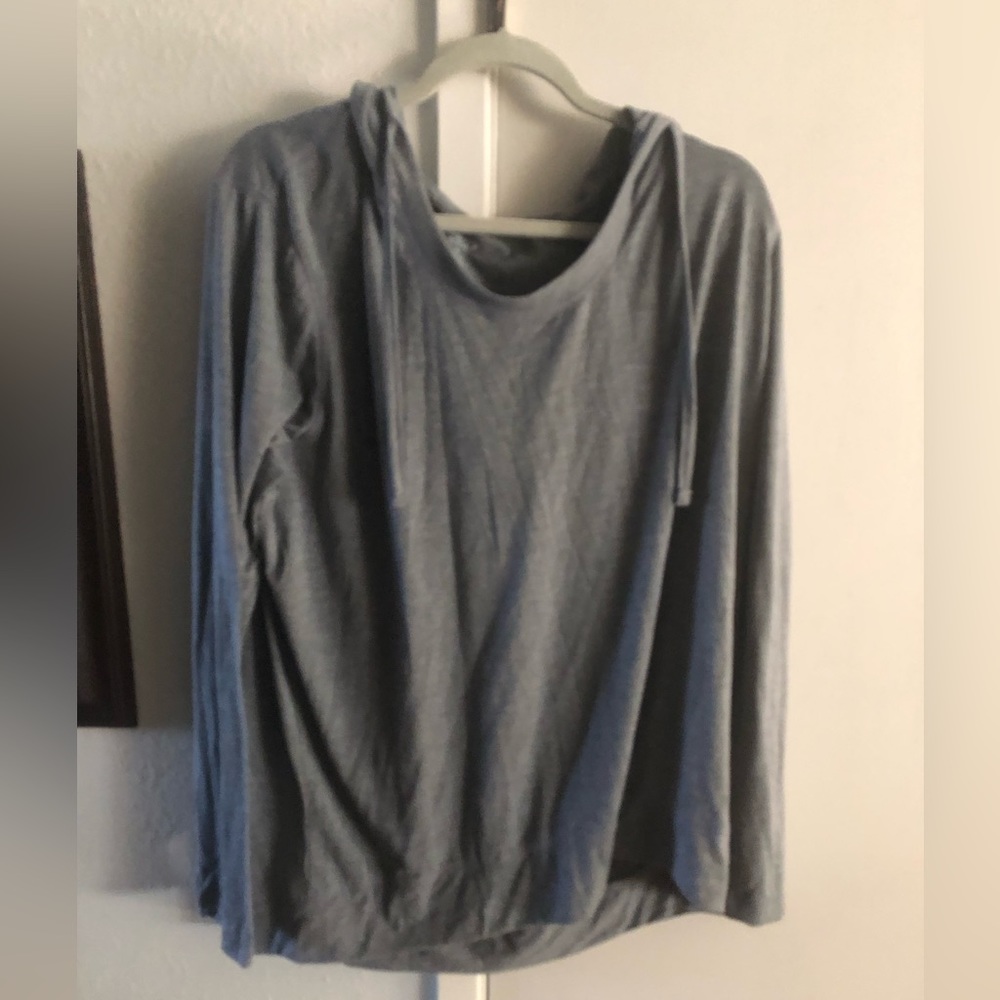 Old Navy Go Dry Hooded Top-653 $9 FIRM